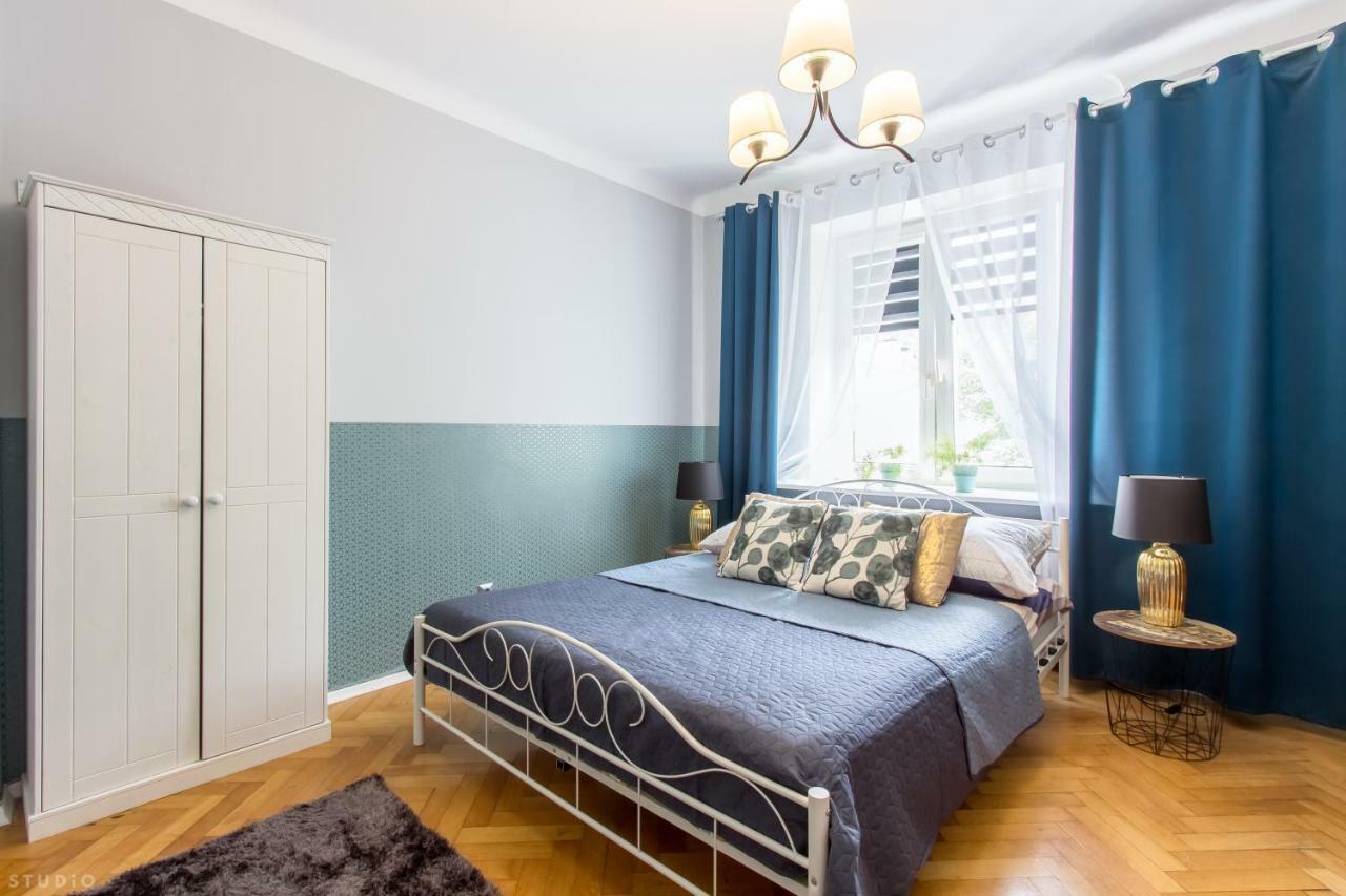 Clicktheflat Apartment Chmielna 7 Varşova Dış mekan fotoğraf