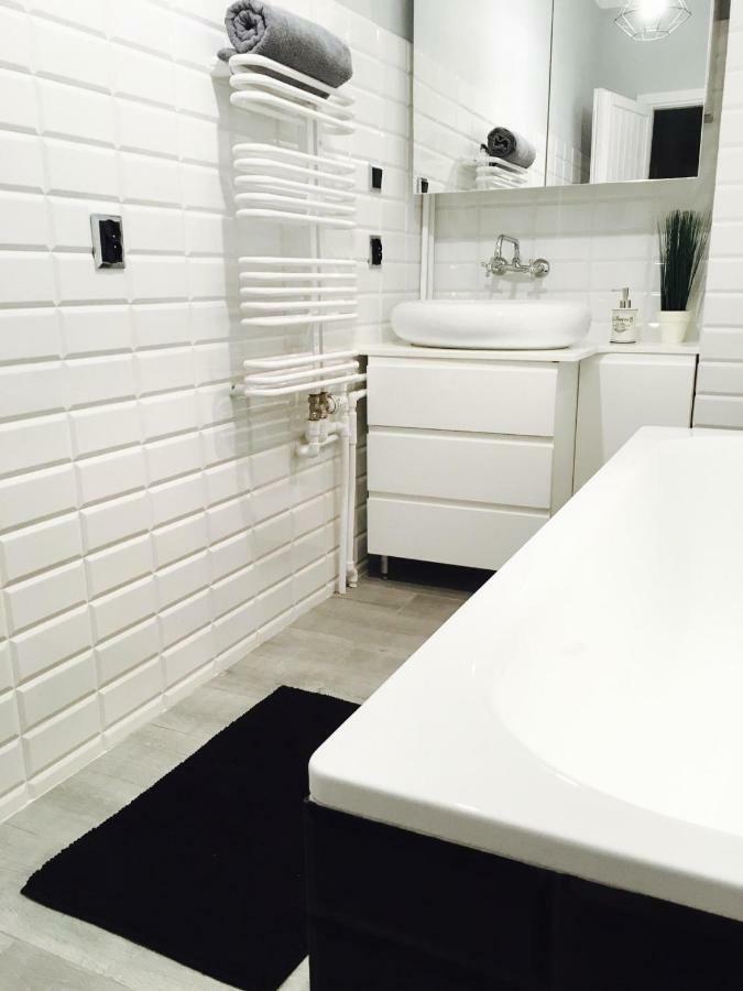 Clicktheflat Apartment Chmielna 7 Varşova Dış mekan fotoğraf