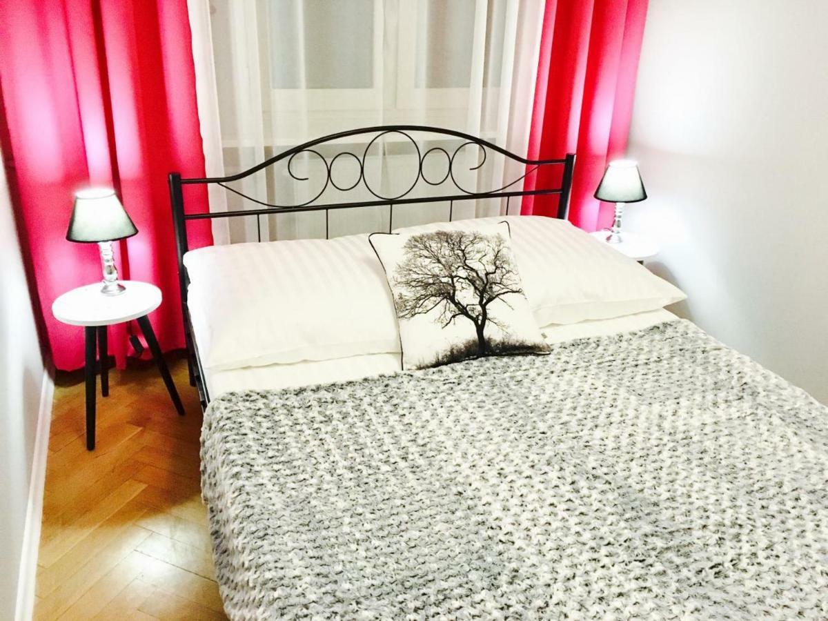 Clicktheflat Apartment Chmielna 7 Varşova Dış mekan fotoğraf